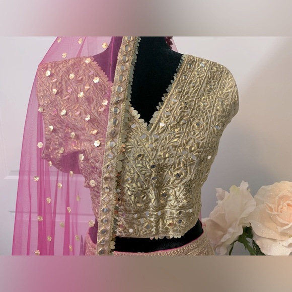 Brand New Lengha, Blouse, dupatta! Vibrant colors! - Picture 3 of 5